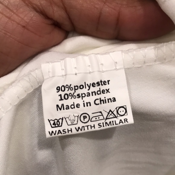 Racer-back white zippered dress - Picture 4 of 4